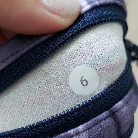 Lululemon Run Inspire Cropped Leggings - size 6 - Picture 4 of 5